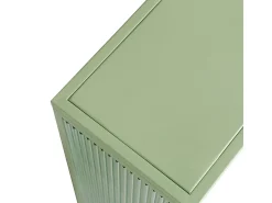 Armário de parede com porta de vidro verde de 70 cm e três níveis de armazenamento, ideal para hall de entrada, sala de estar, banheiro e sala de jantar.