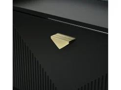 Armário de sapatos preto com 3 portas basculantes e 6 compartimentos.