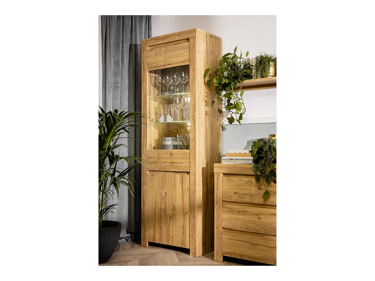 Armário expositor de 2 portas Hella Wood
