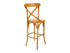 Banqueta de madeira e assento de rattan