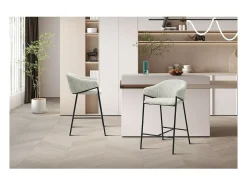 Cadeira de balcão IMANY – Veludo cotelê cinza claro – Com braços – Pés de metal preto – Estilo design/industrial