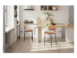 Cadeira de balcão VENTURA – Tecido laranja – Pés de metal preto – Altura 97 cm – Estilo design/industrial