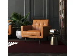 Cadeira decorativa em pele sintética camel