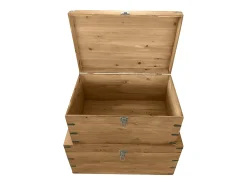 Conjunto de 2 baús de madeira, C. 70 x L. 46 x A. 35 cm e C. 60 x L. 38 x A. 30 cm, MALOUEN