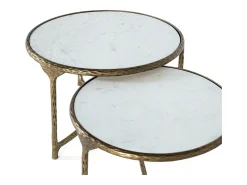 Conjunto de 2 mesas baixos redondos dourados e brancos