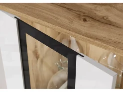 Conjunto de sala moderno com LED 2 vitrinas e móvel de TV 180 cm corpo carvalho wotan frentes branco brilho