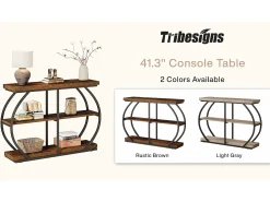 Console industrial de mesa com três níveis, com estrutura de metal arqueada e prateleiras de armazenamento
