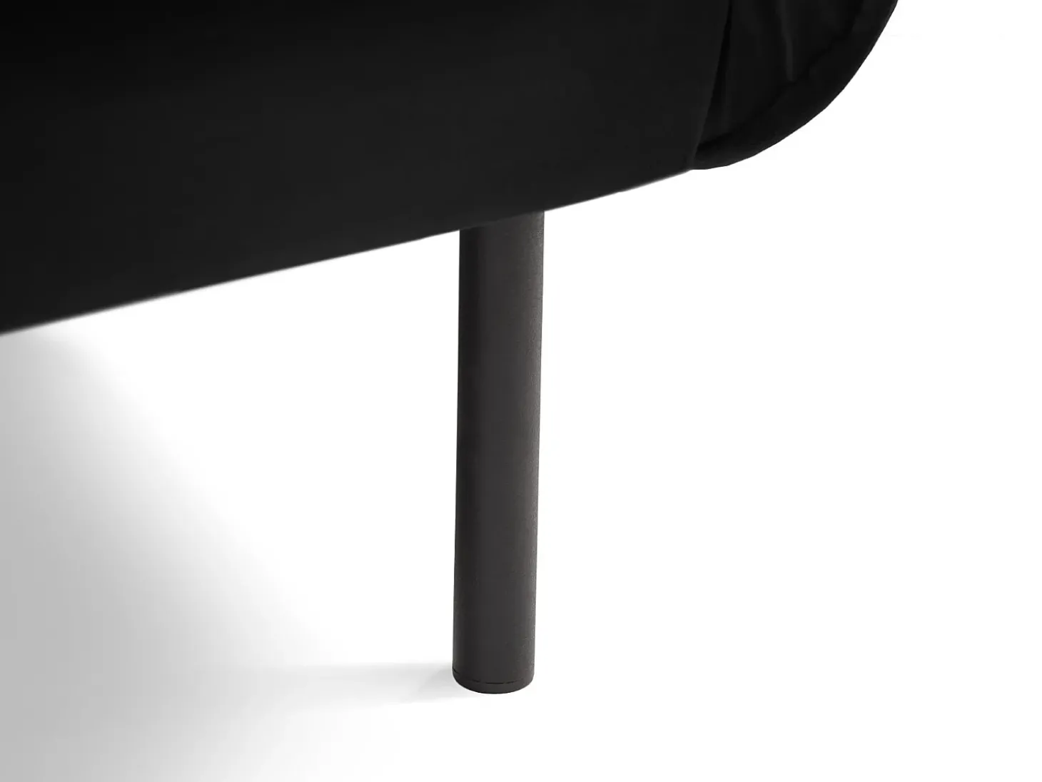 Cosmopolitan Design - Poltrona "Vienna" em veludo preto - 97x94x95cm
