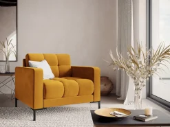Cosmopolitan Design - Poltrona "Bali" em veludo amarelo - 87x92x75cm