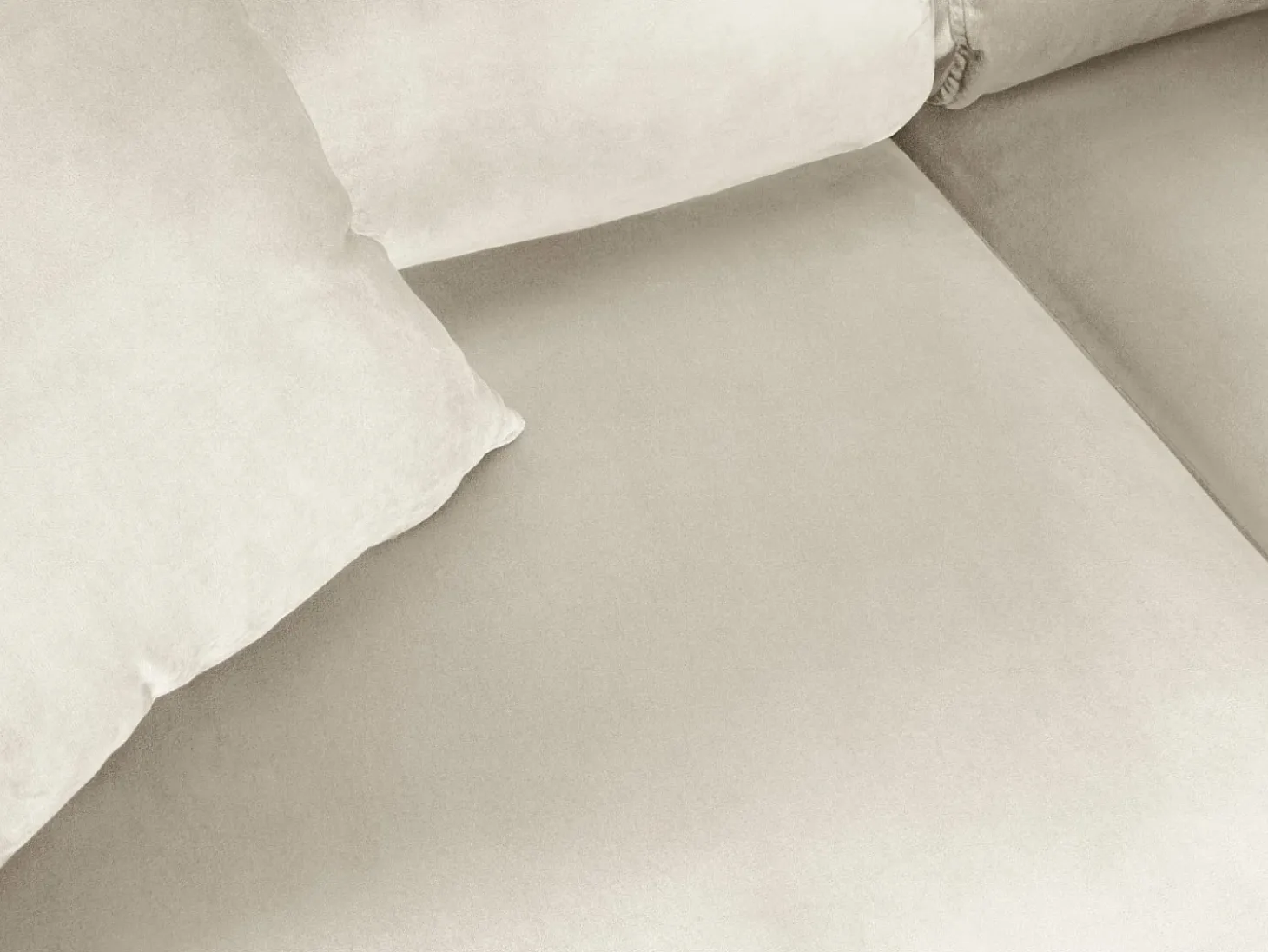 Cosmopolitan Design - Sofá convertível de canto direito com caixa de arrumação "Kyoto" 5 lugares em veludo bege claro - 243x194x88cm