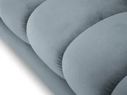 Cosmopolitan Design - Sofá 