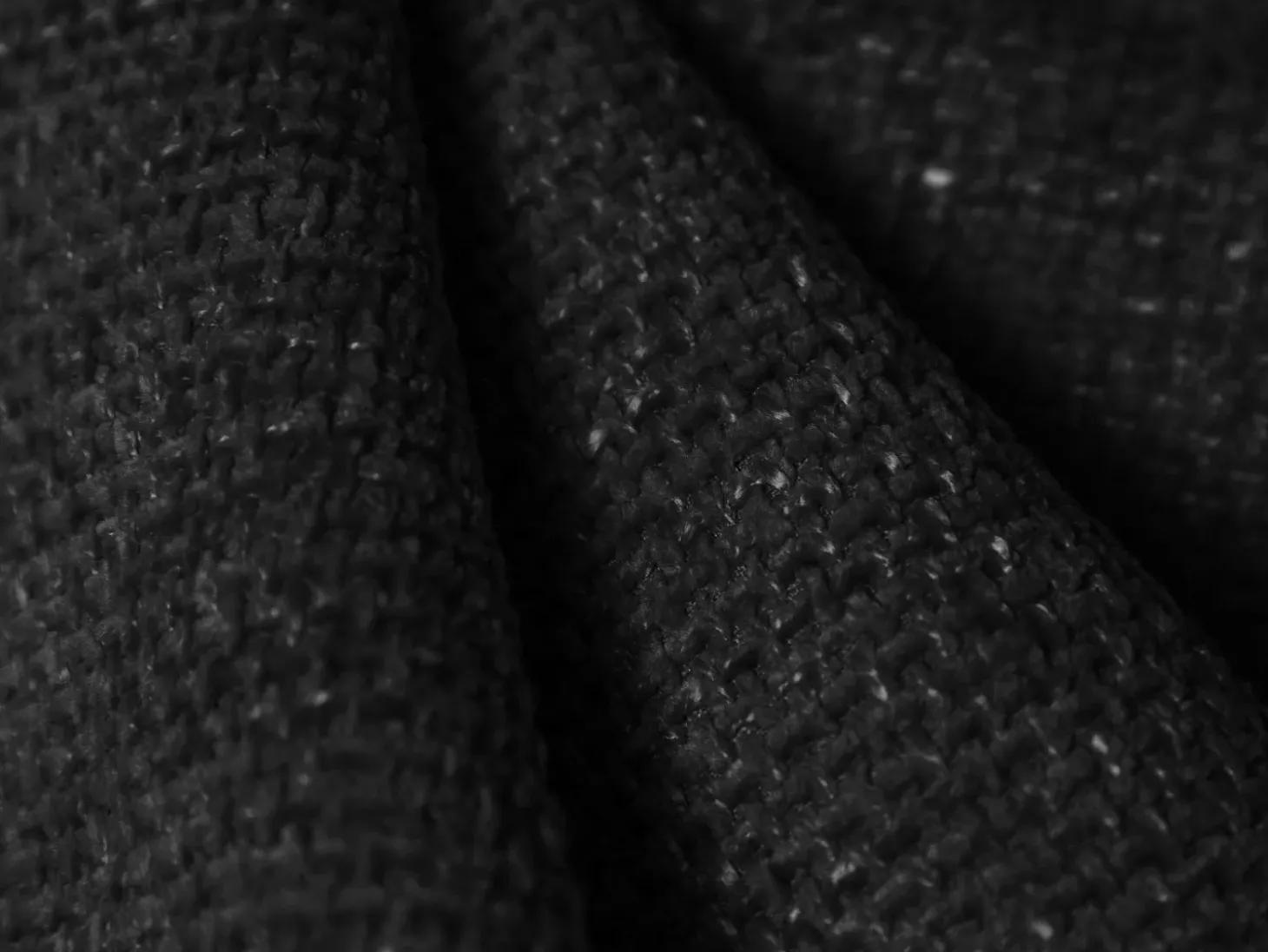 Cosmopolitan Design - Sofá direito "Arendal" 4 lugares em tecido chenille preto - 262x102x70cm
