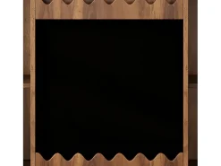 Estante cor nogueira com porta de correr, quadro preto e 9 prateleiras abertas, MDF