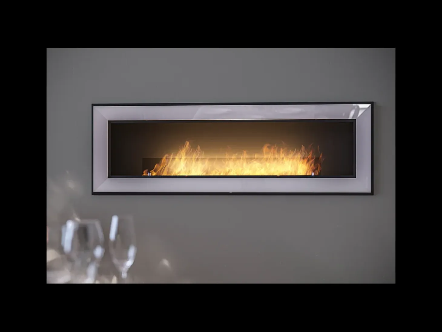 Lareira embutida a bioetanol Frame 1500 White SimpleFire com vidro