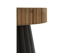 Mesa de apoio em metal preto e madeira natural