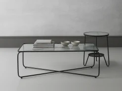 Mesa de apoio metálica com vidro