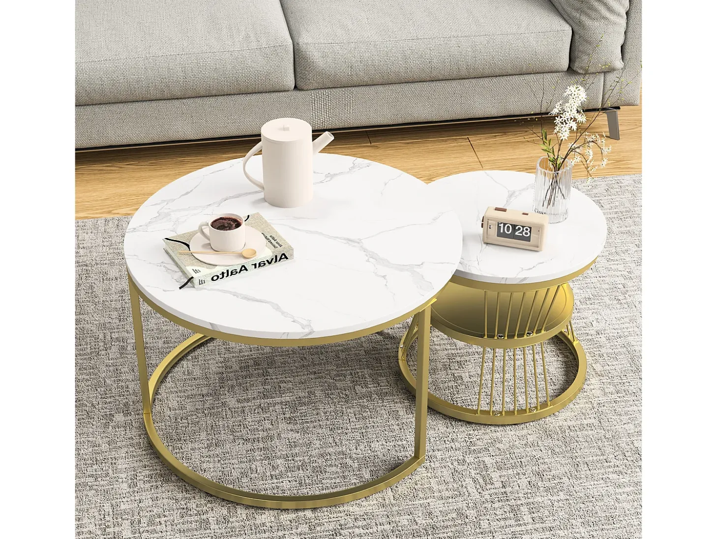 Mesa de centro moderna redonda encaixável - Estrutura em metal, Mesa grande: 70 x 45 cm, Mesa pequena: 45 x 40 cm - Dourado