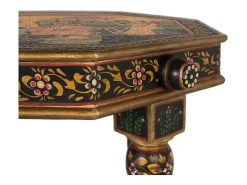 Mesa de centro octogonal em madeira de mangue com detalhes pintados