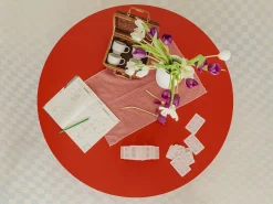 Mesa de centro redonda com tampo laminado de 3 cm vermelho Llama 100 cm