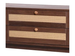 Móvel de TV com 2 portas de correr e 2 gavetas em rattan, folheado a madeira castanha