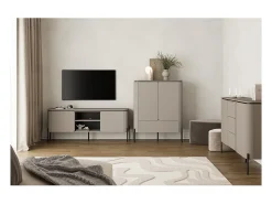 Móvel para TV BELLA com 2 portas – Acabamento Congo fosco – Design arredondado e pés de metal preto