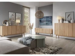 Móvel TV 3 portas em madeira laminada 144x48 cm