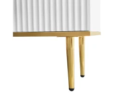 Móvel TV com 2 portas, 2 gavetas e 2 nichos, corpo ranhurado na cor branca com detalhes dourados - 165x36x55cm