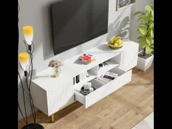 Móvel TV com 2 portas, 2 gavetas e 2 nichos, corpo ranhurado na cor branca com detalhes dourados - 165x36x55cm