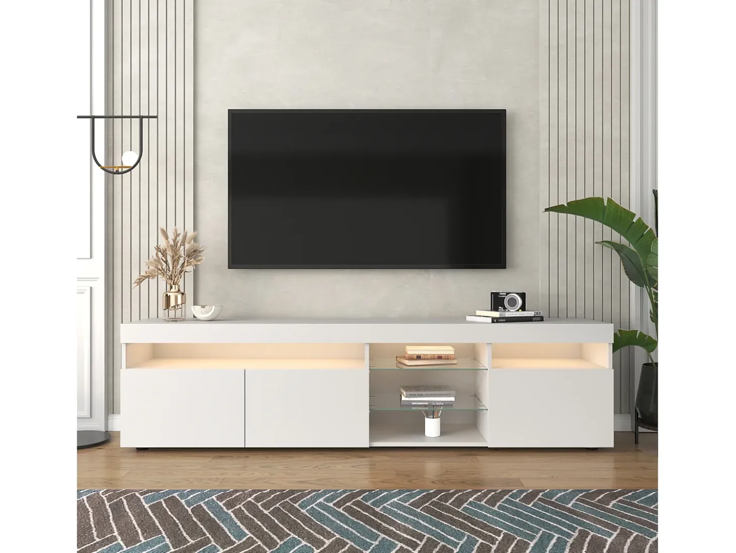 Móvel TV com 3 portas, 5 nichos e LED, branco