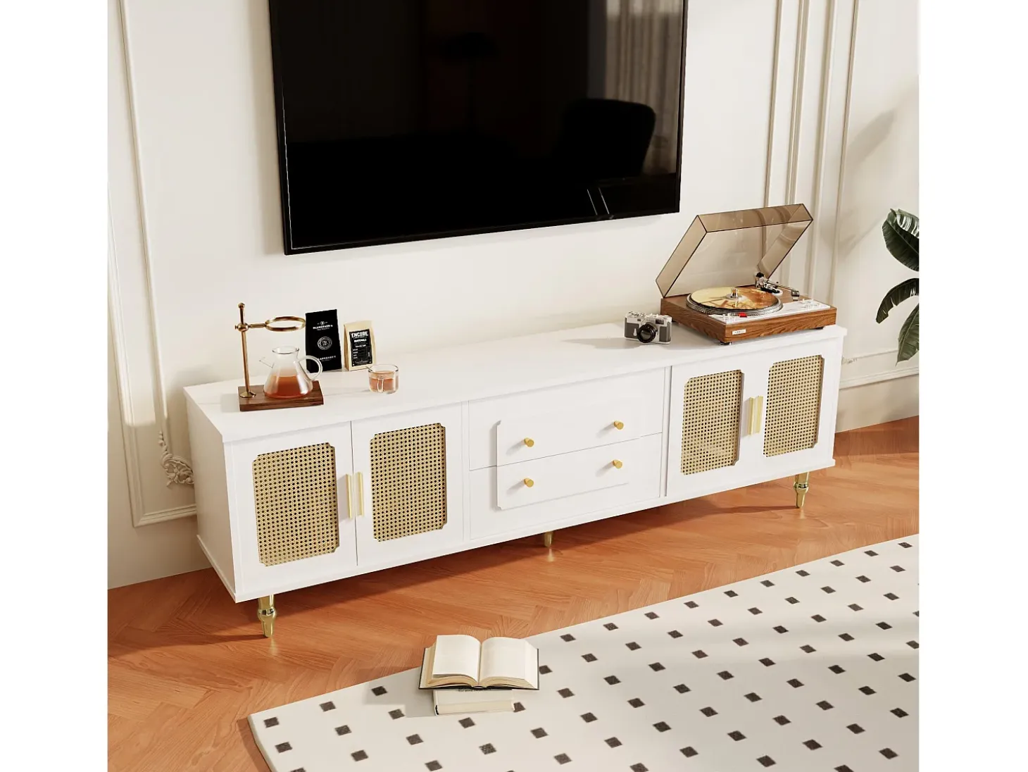 Móvel TV com 4 portas em rattan e 2 gavetas - 175x38x55,5cm - Aglomerado - Puxadores e pés dourados - branco