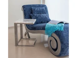 Pequena mesa quadrada de mármore branco para sofá