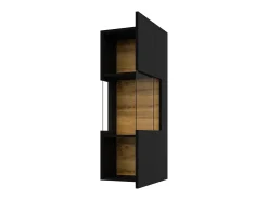 Pequena vitrine suspensa com 1 porta parcialmente envidraçada da coleção EVA. Cor preta e carvalho.