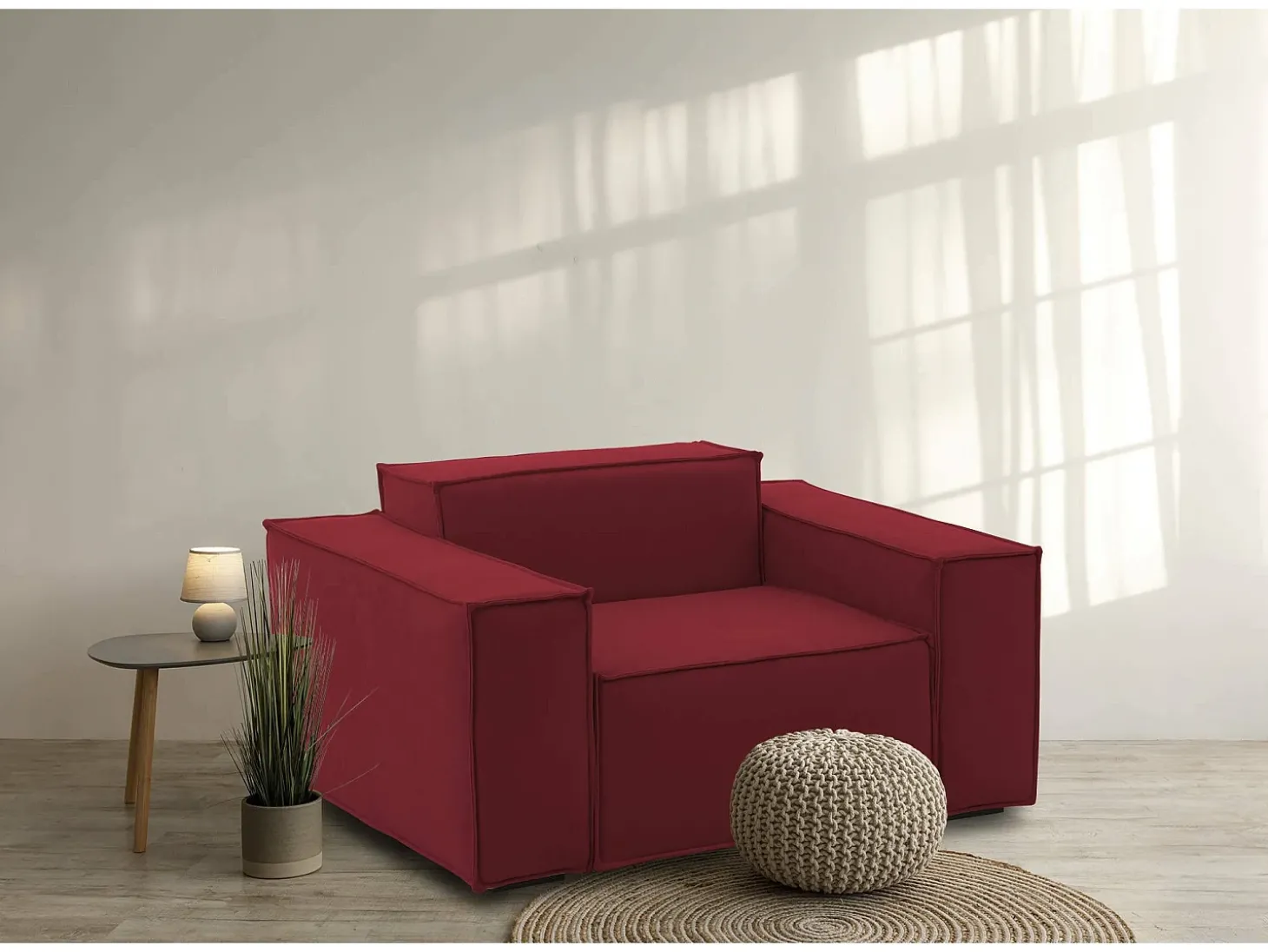 Poltrona Dciurri, Poltrona de sala, 100% Fabricado na Itália, Poltrona relaxante em tecido acolchoado, 140x95h70 cm, Vermelho