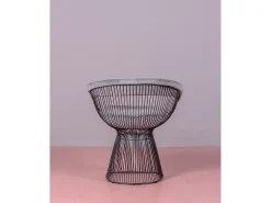 Poltrona de design estofada em veludo e estrutura em aço - Albert - Cinza