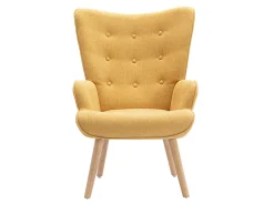 Poltrona em tecido amarelo mostarda acolchoado. Estilo escandinavo. VATELY