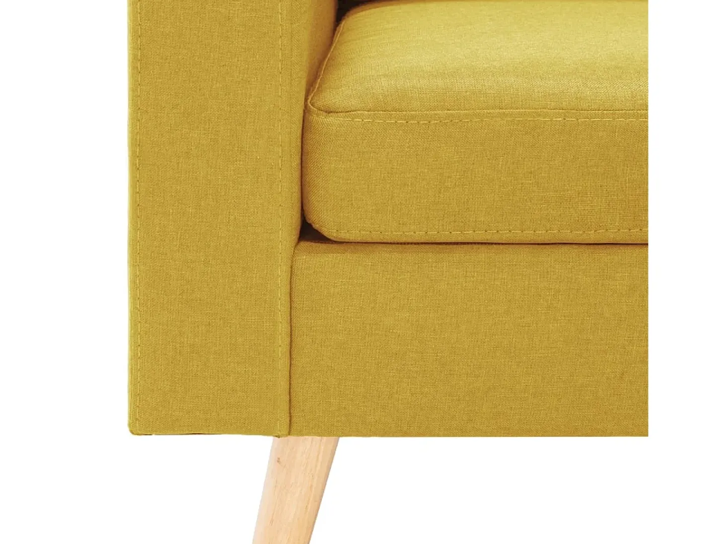 Poltrona em tecido amarelo