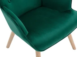 Poltrona em veludo verde acolchoado. Estilo escandinavo. VATELY