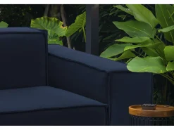Poltrona Emanuela, Poltrona de sala, 100% Made in Italy, Poltrona relaxante em tecido acolchoado, 140x95h70 cm, Azul