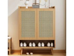 Sapateira em madeira com 2 portas em verga e várias prateleiras 80x35x105cm