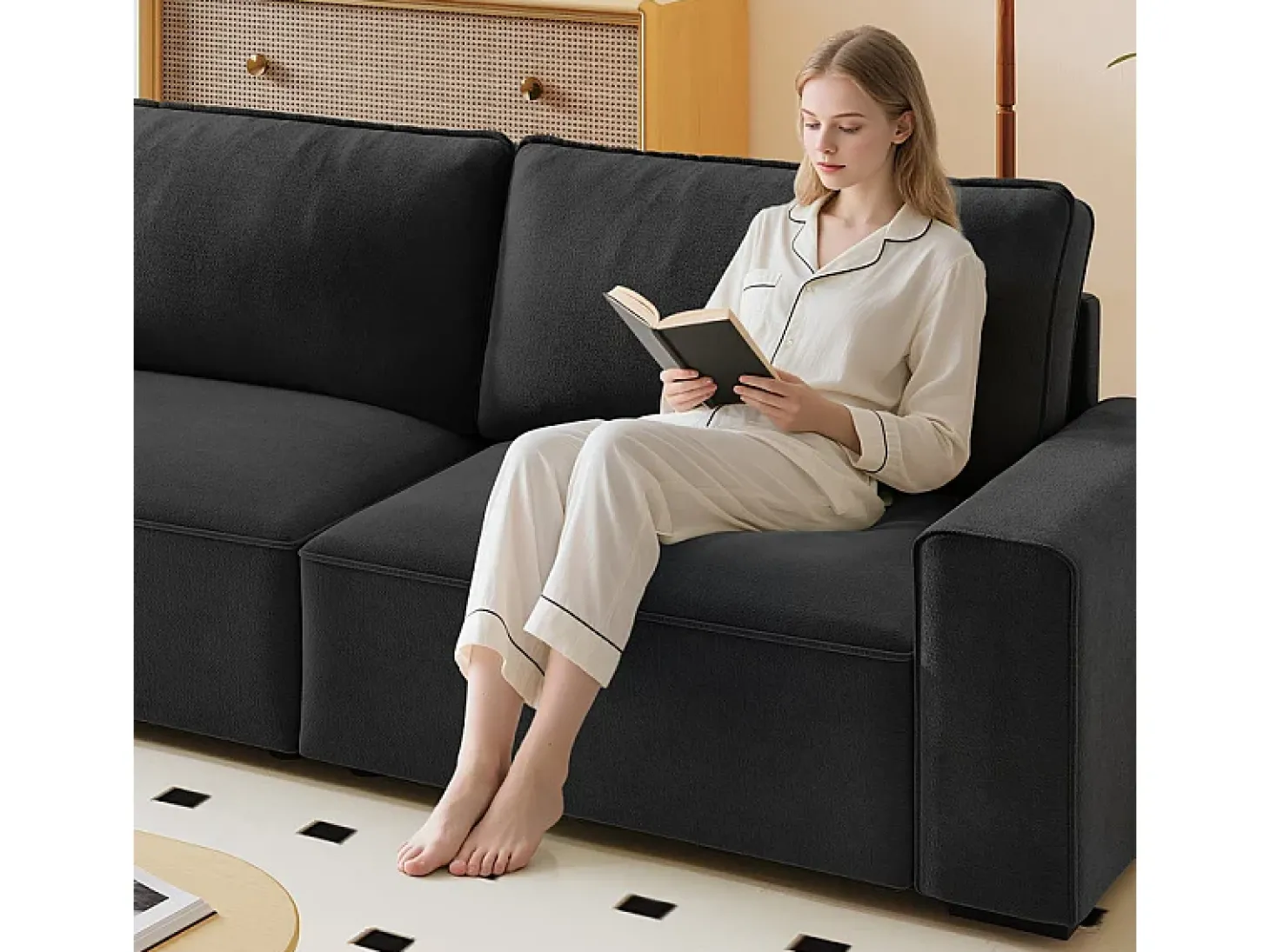 Sofá 3 lugares em chenille preto - com grandes braços - assento profundo 55cm - 220 x 83 x 88 cm