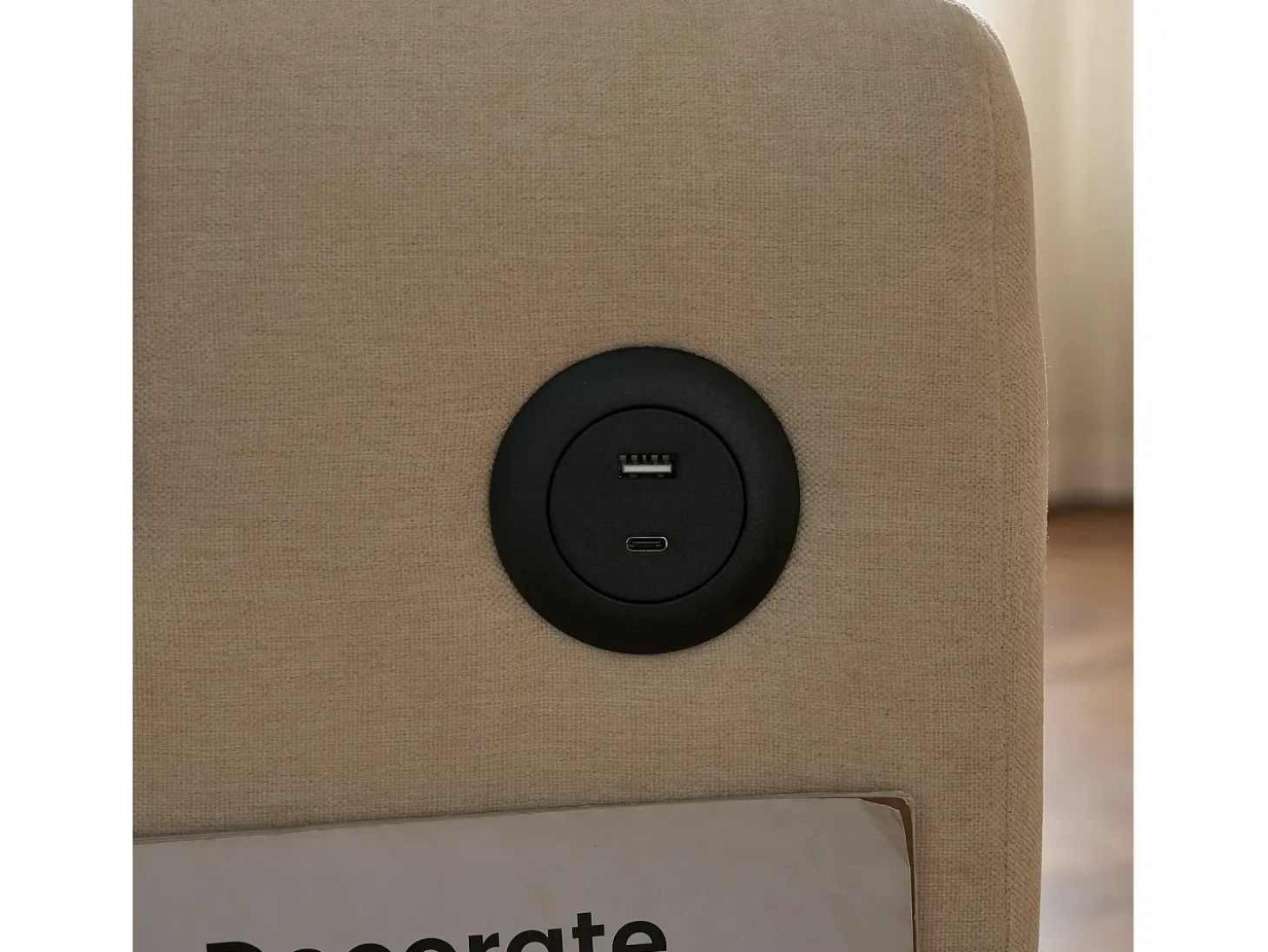 Sofá conversível de 2 lugares com encosto ajustável - Suporte e tomada USB - Tecido Chenille - Função dormir - Bege