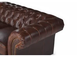 Sofá de 2 lugares 100% couro envelhecido estilo chesterfield - CLOTAIRE