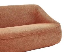 Sofá de 3 lugares em tecido texturizado terracota design KIREBA