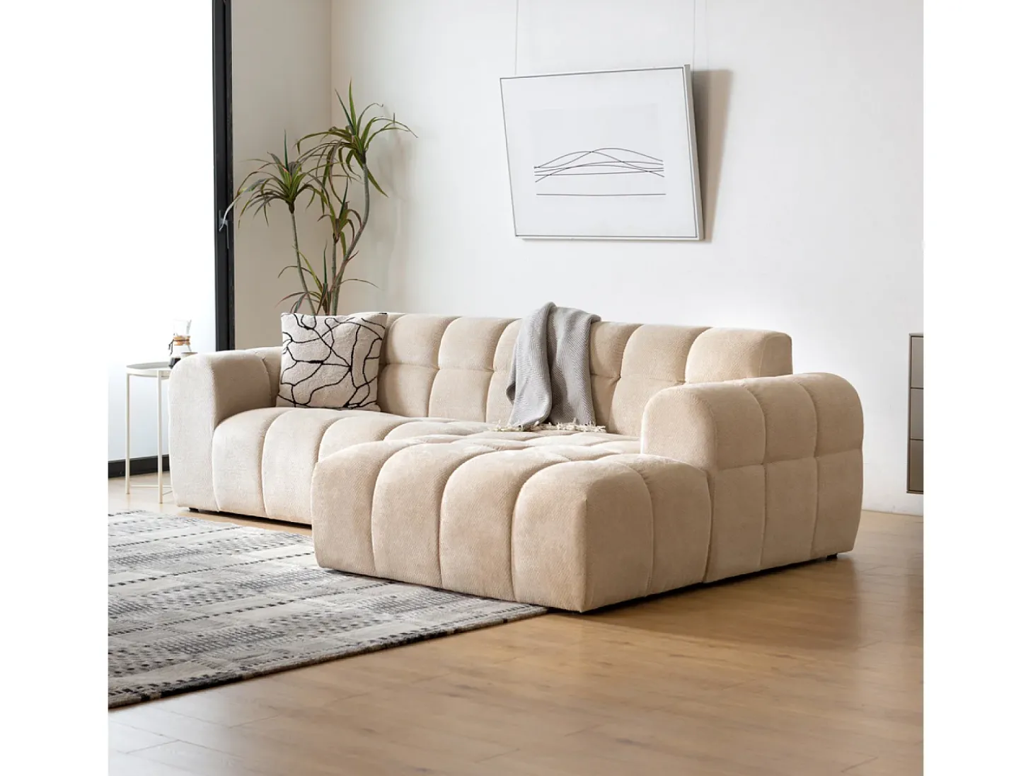 Sofá de canto de 3 lugares em veludo bege com chaise longue direita - Confortável e moderno
