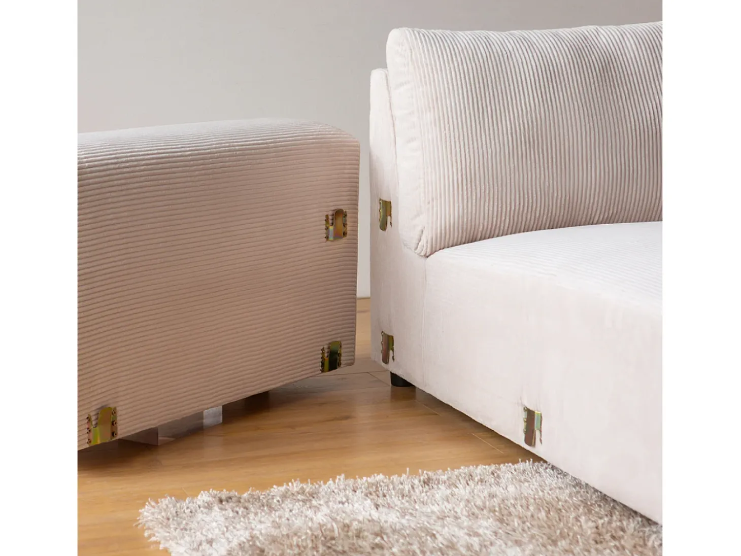 Sofá de canto modular em veludo cotelê bege 3 lugares - Confortável e elegante