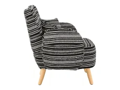 Sofá de dois lugares em tecido bouclé preto - Com bolsos laterais e duas almofadas.