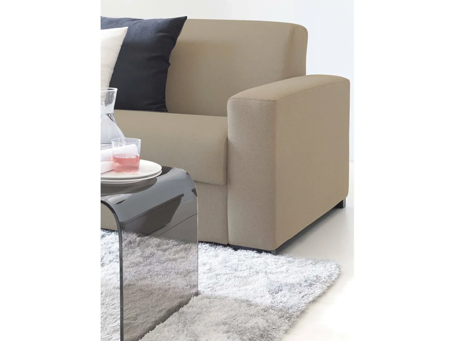Sofá fixo Dciucc, sofá de 3 lugares, 100% Fabricado na Itália, Sofá da sala em tecido acolchoado, com braços padrão, 220x95h90 cm, Bege