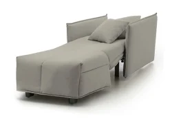 Sofá-cama Dabari, Sofá individual, 100% Fabricado na Itália, Poltrona de ala com abertura para carrinho, em tecido acolchoado, com braço padrão, 110x90h85 cm, Bege