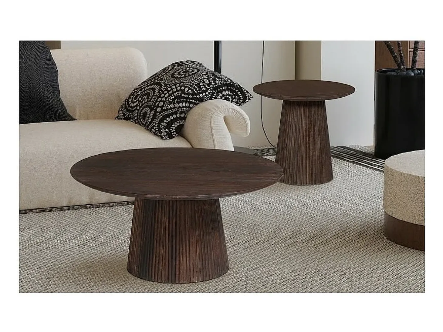Table basse ronde collection MITCHEL en bois exotique de manguier brun diamètre 50 cm