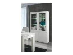 Vitrine, cristaleira, armário para pratas FABIO branco brilhante high gloss + LED. Móvel design para sua sala de estar ou sala de jantar.